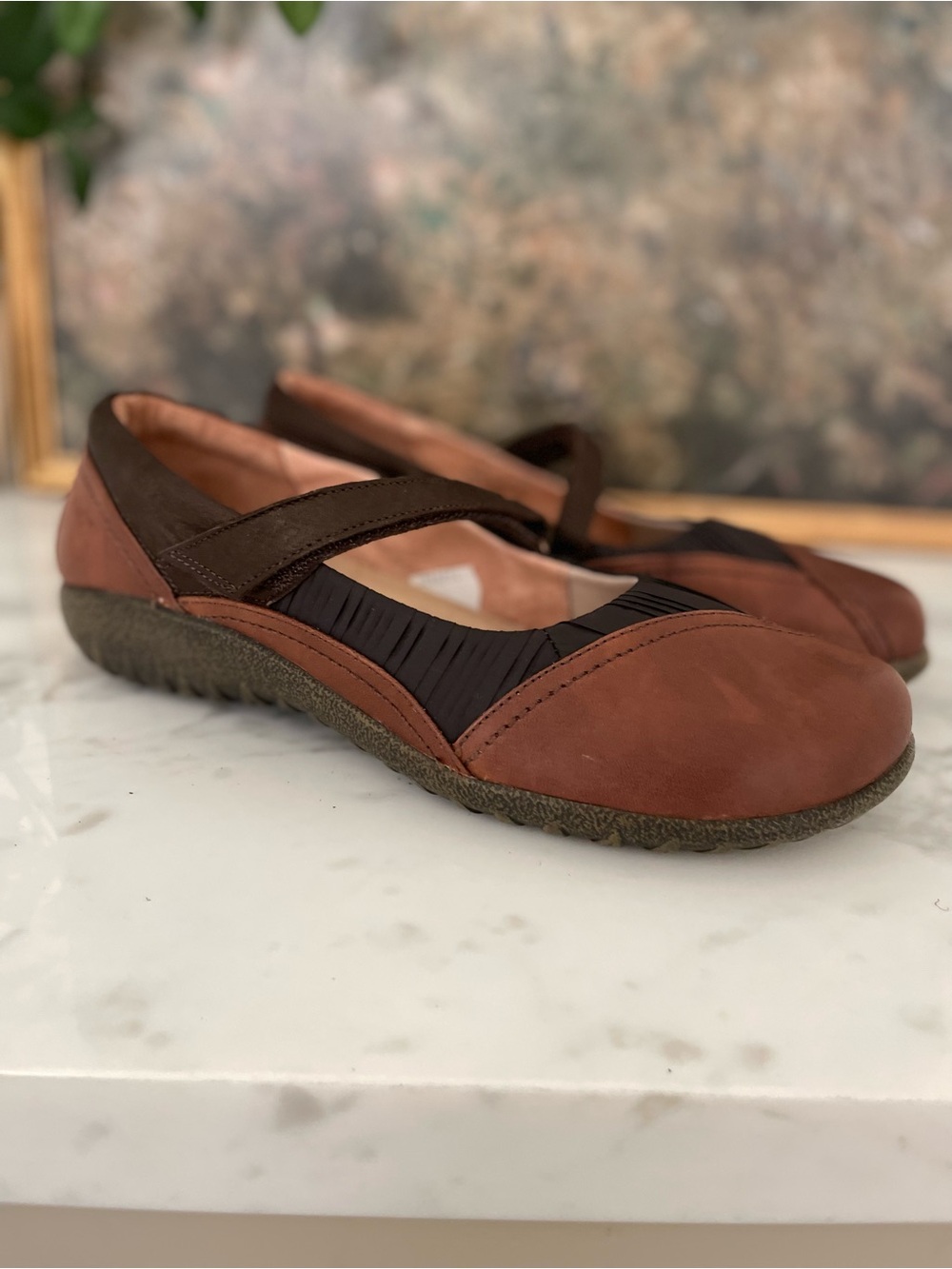 NEW Naot Kirey Mary Jane Flats Brown Leather Comfort Arch Support size 10